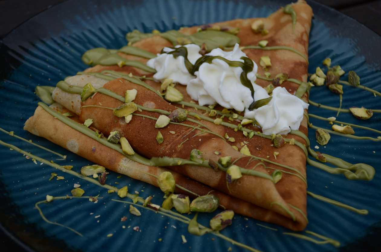 Crespella with Bueno & Pistachio