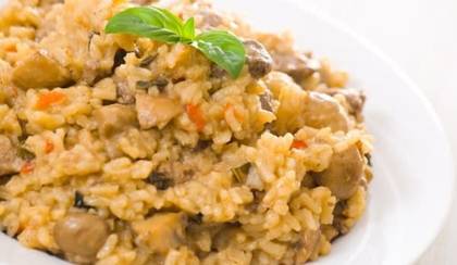 Rice with Chicken and Mushrooms