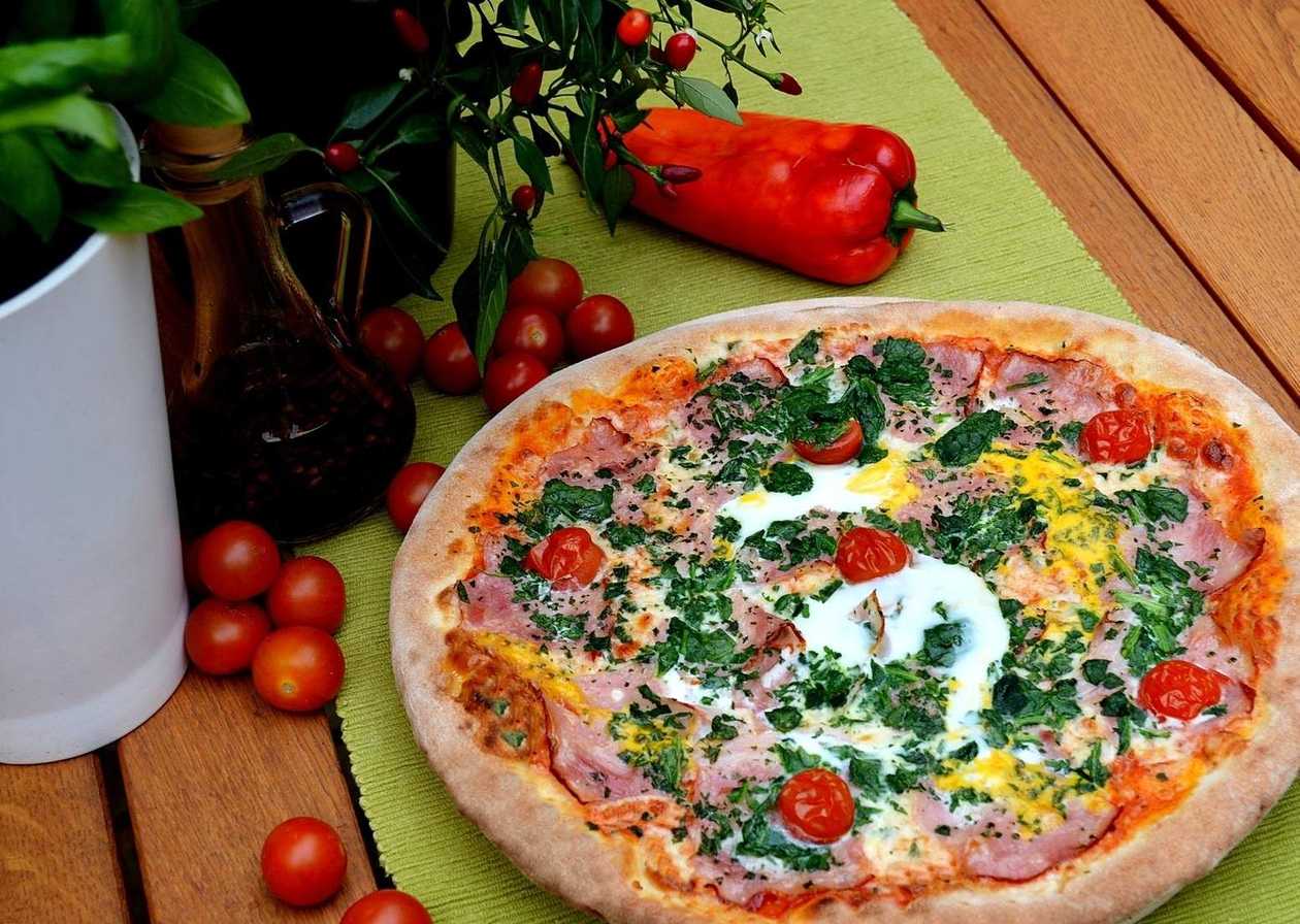 Pizza Fiorentina
