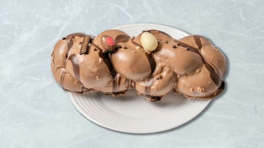 Tsoureki Ferrero Rocher Large