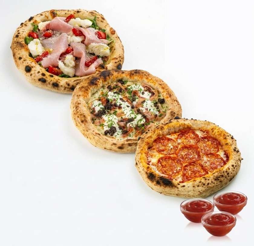 Super Oferta la 3 pizza, 3 sosuri Gratis