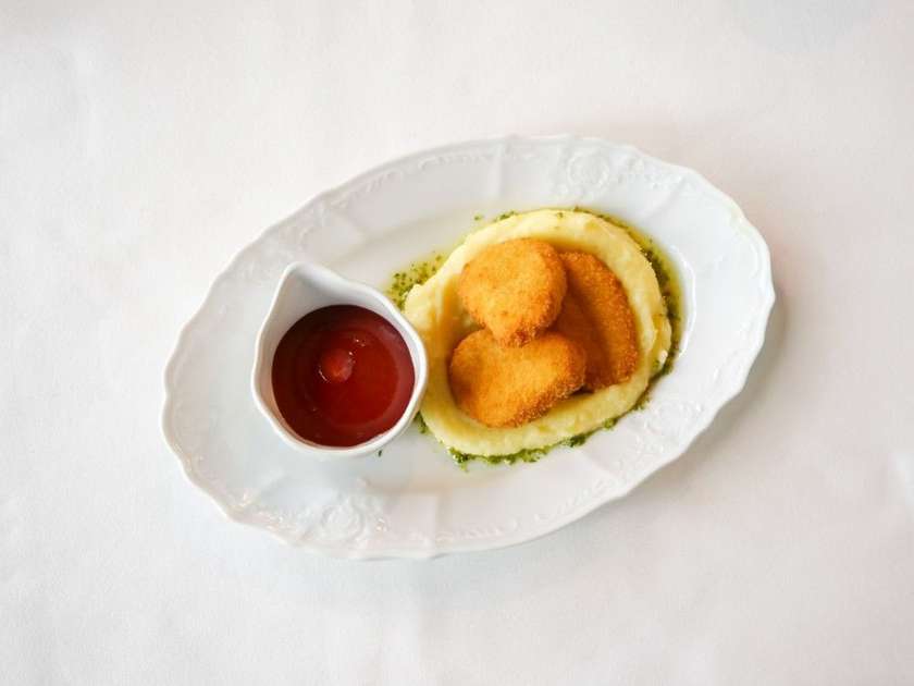 Mashed Potatoes with Chicken Nuggets