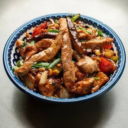 Pad med mamuang z kaczką