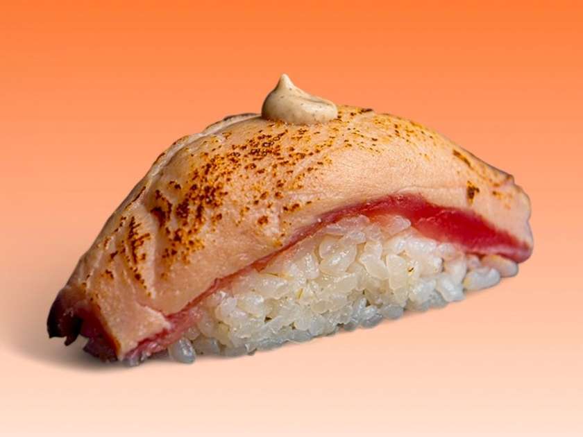 311. Põletatud tuna nigiri sushi 1tk