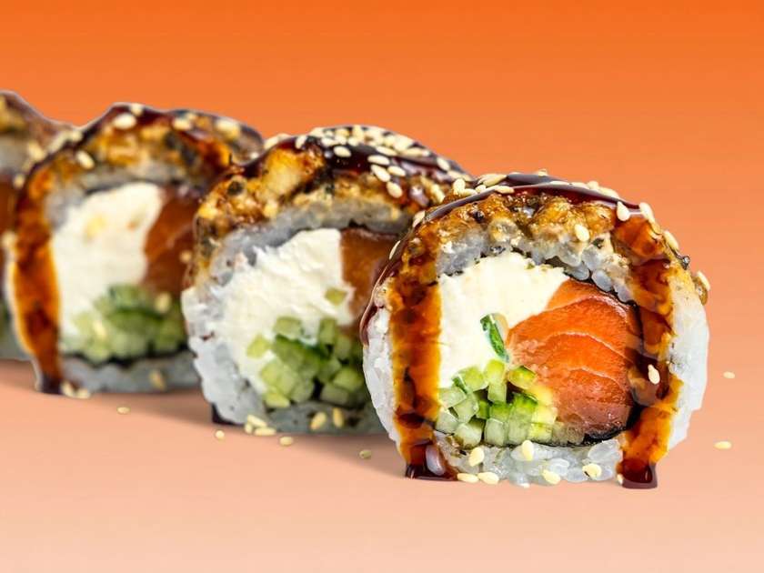 29.Kuroi Unagi maki 8pcs
