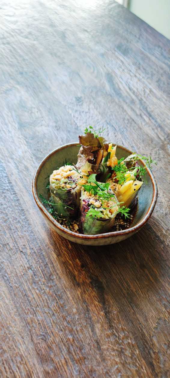 FRESH ROLLS - GLAZÍROVANÉ VEPŘOVÉ