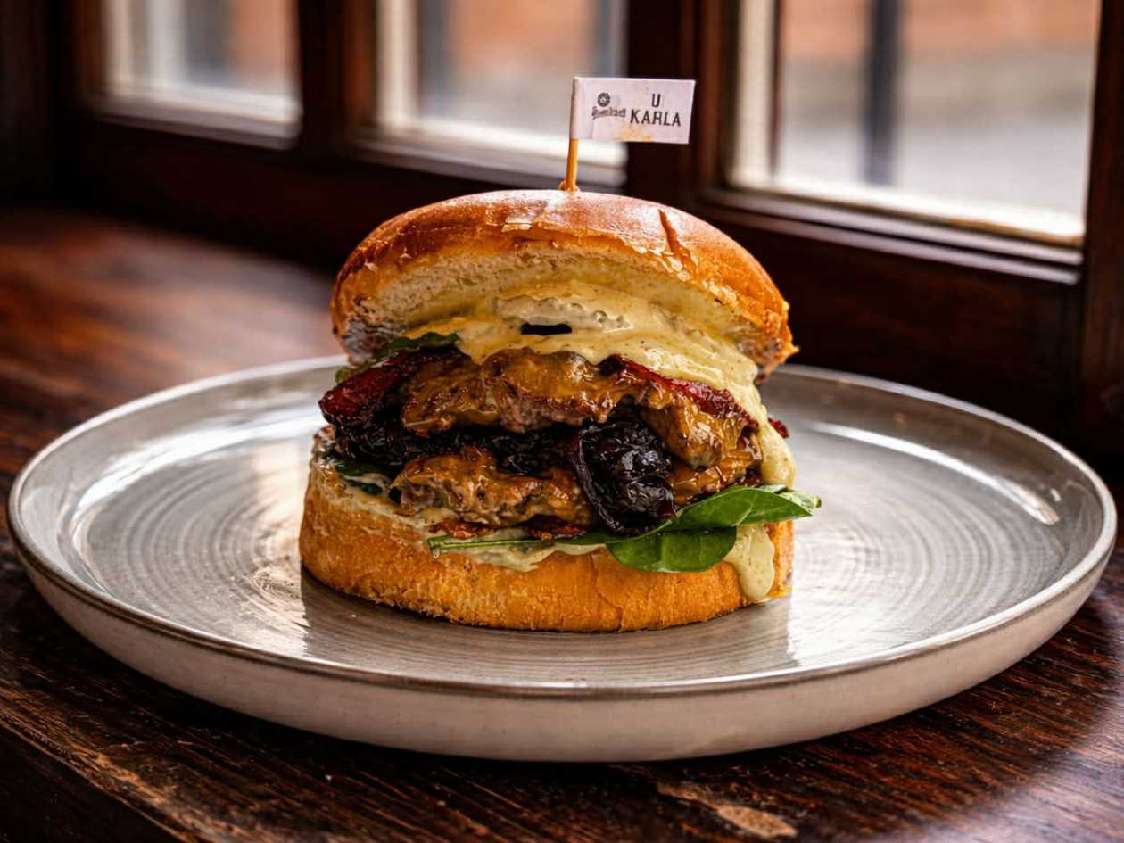 Karlův Velikonoční Burger