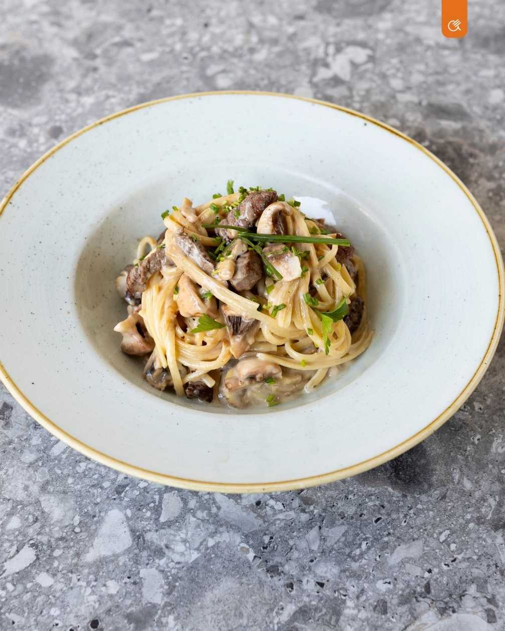 Linguine Beef Steak Stroganoff