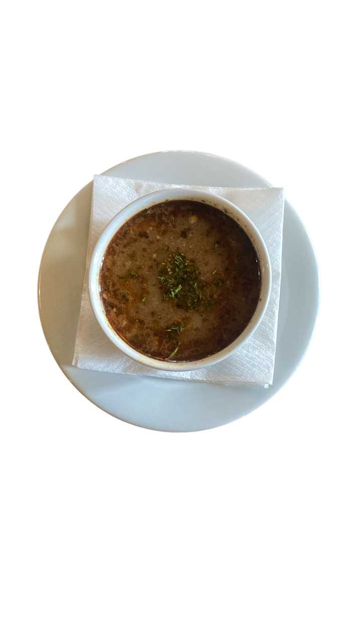 1. Gulášová polévka