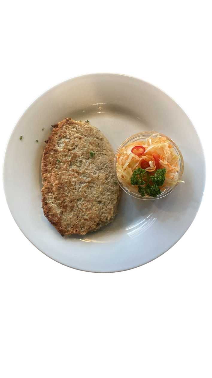 5. Kuřecí Ondráš, malý salátek z kysaného zelí