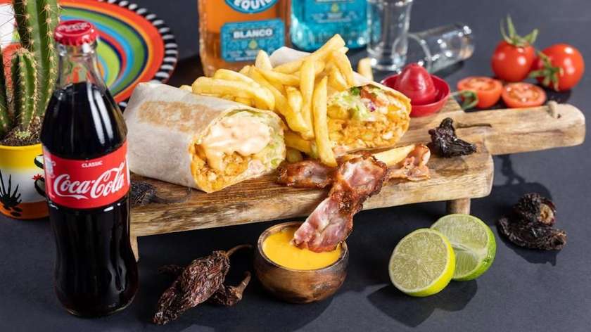 Burrito with bacon and cheese combo🧀🥓🌯