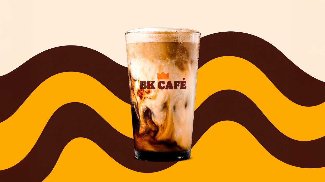 Large Iced Hazelnut Latte