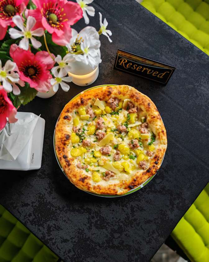 Pizza Salsicia e Patate