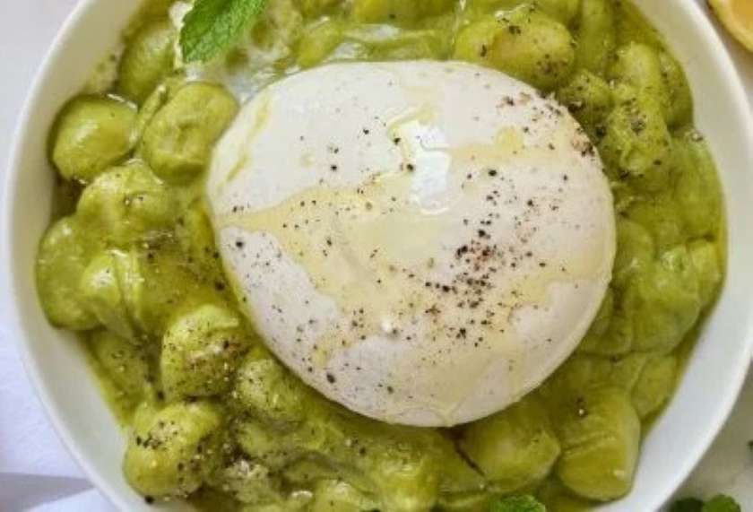 Gnocchi con Spigola, Burrata e Zest di Lime