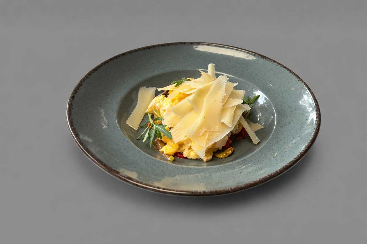 Скрамбл з овочами