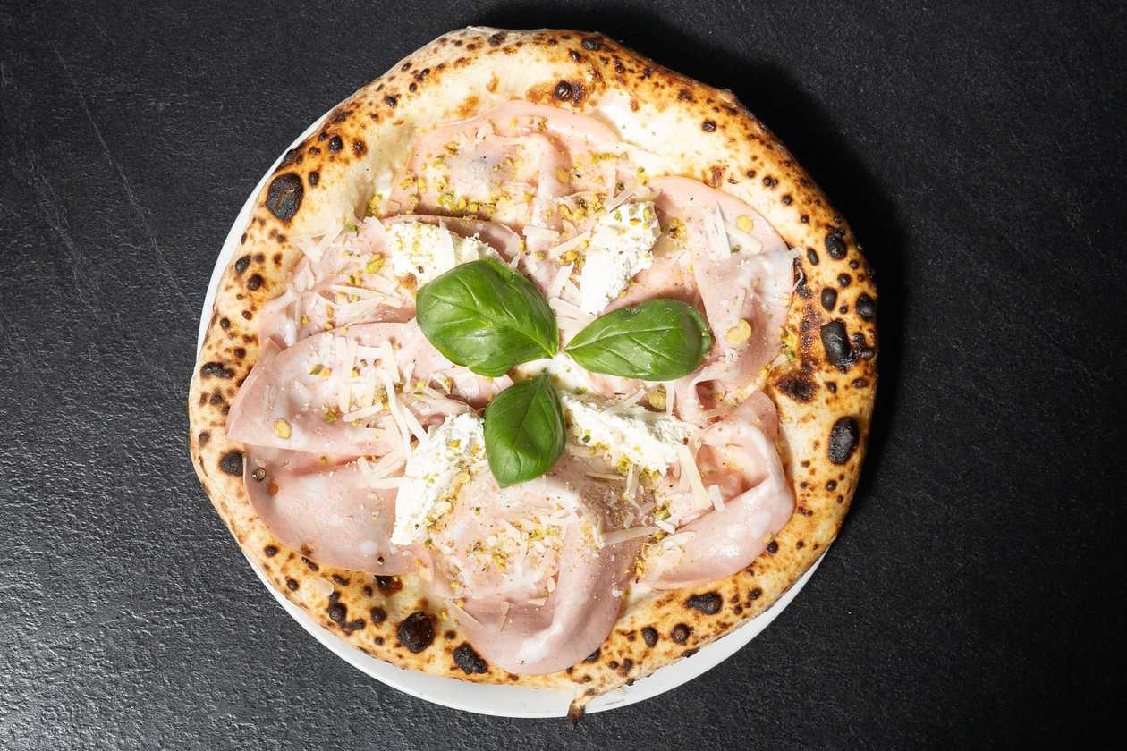 Pizza Mortadella