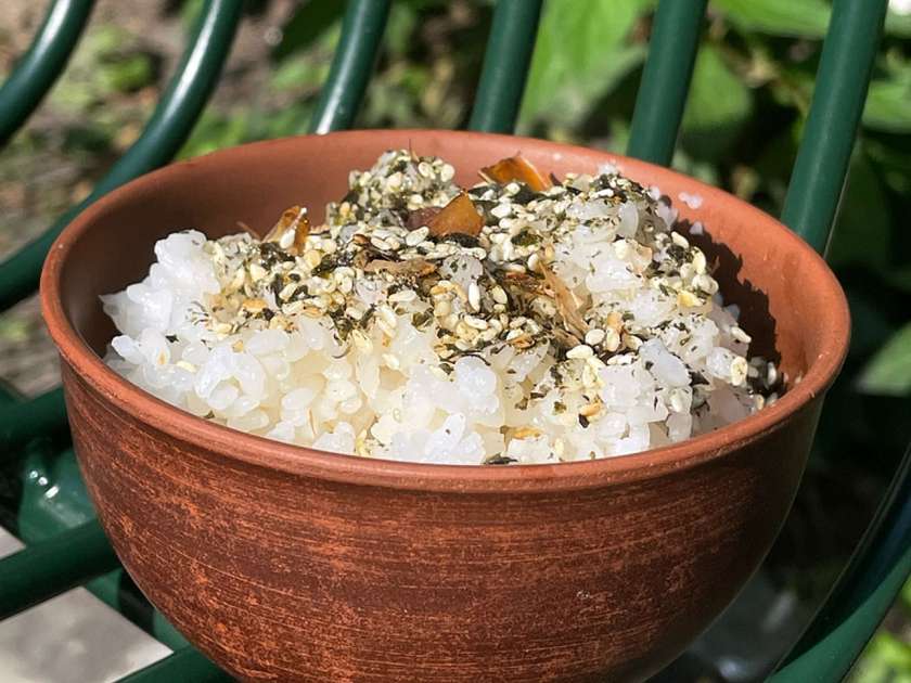 Рис з кунжутним маслом