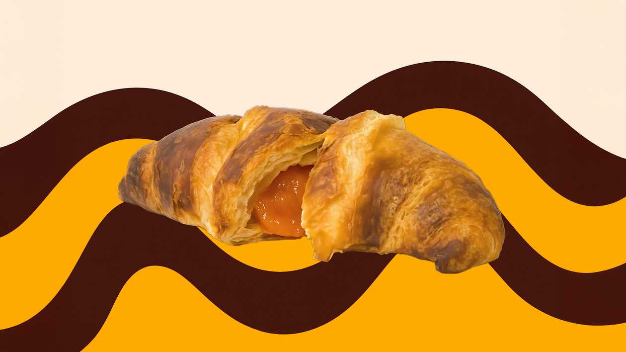 Apricot Croissant
