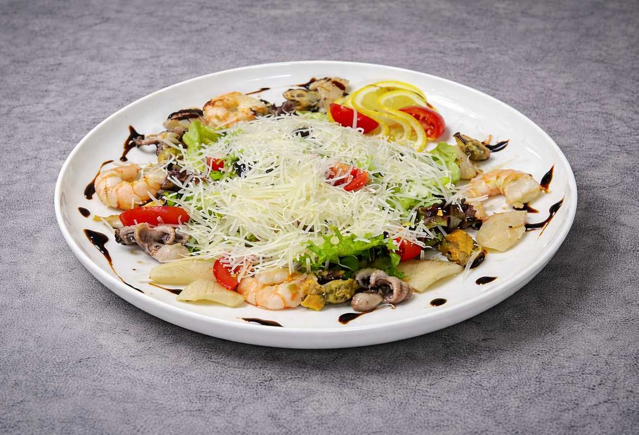 Салат з морепродуктами