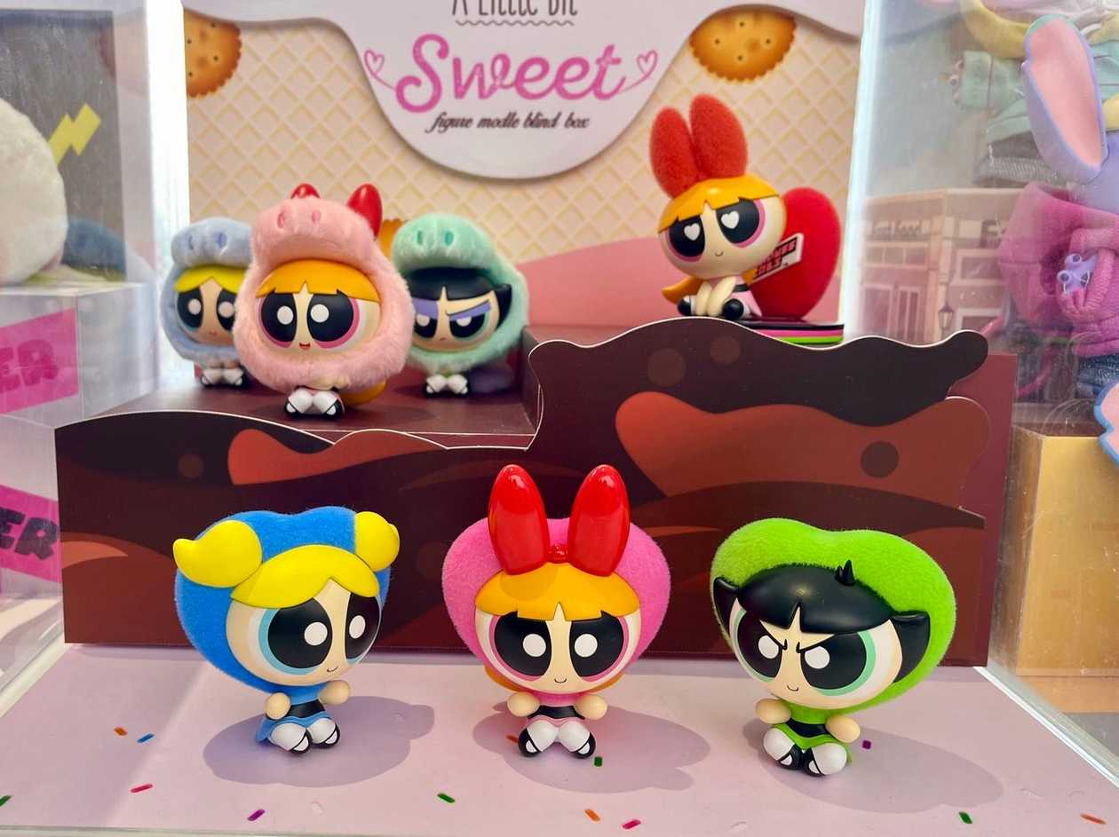 The Powerpuff Girls Collection Heart Sit Nicely Surprise Box Figure