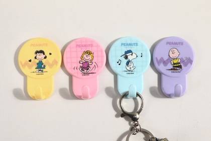 Snoopy Colorful Life Collection Hooks (4 pcs)
