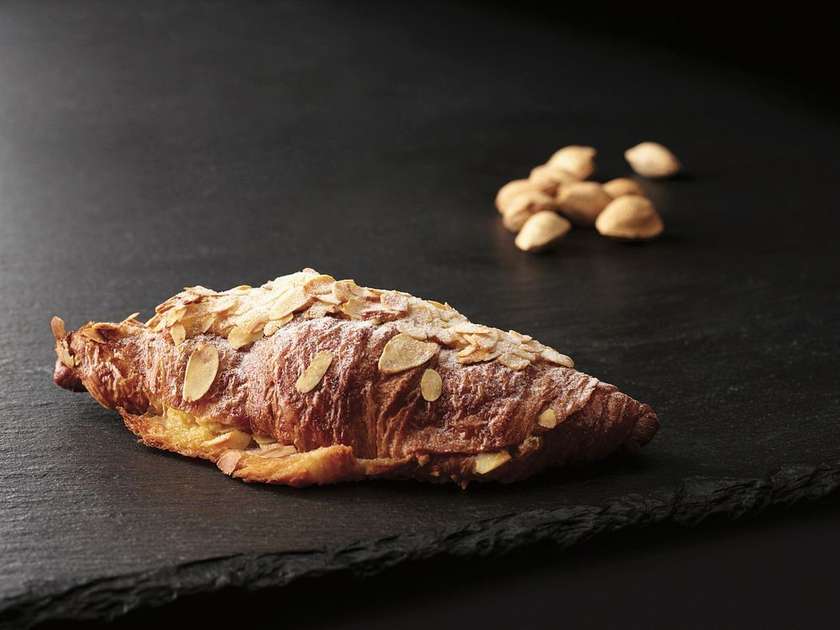 Круасан мигдаль