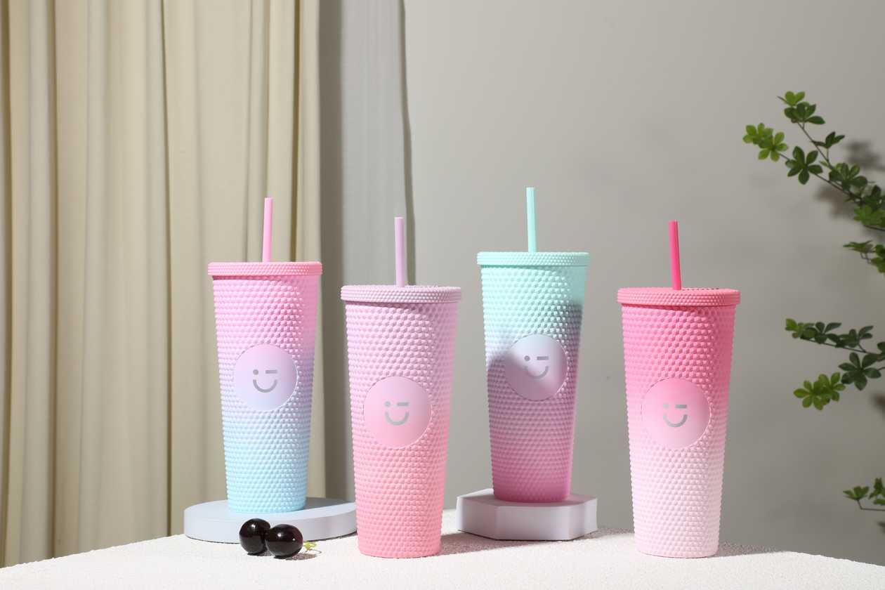 Sweet Funk Gradient Studded Plastic Tumbler with Straw (700mL)