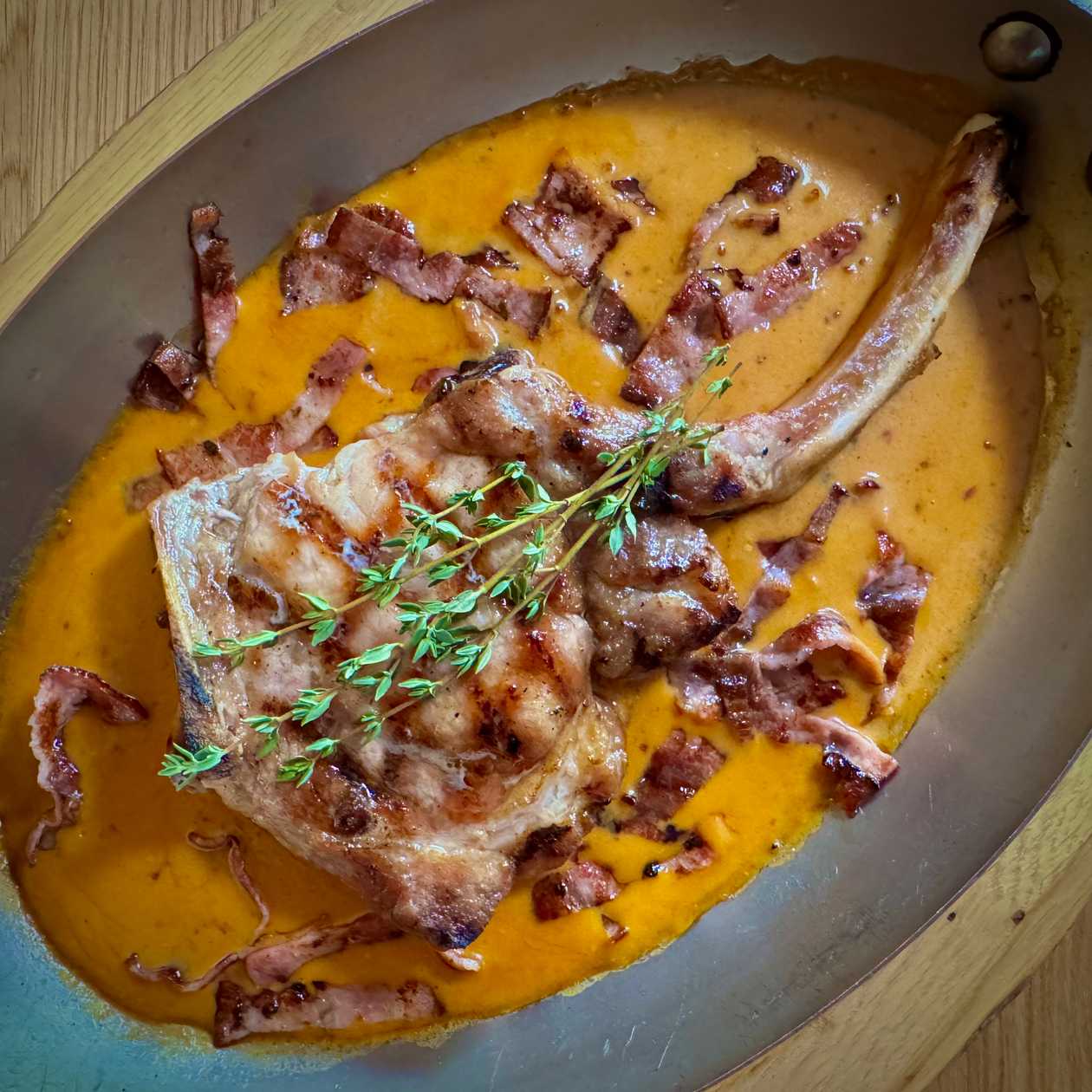 Cotlet de Porc la Tigaie