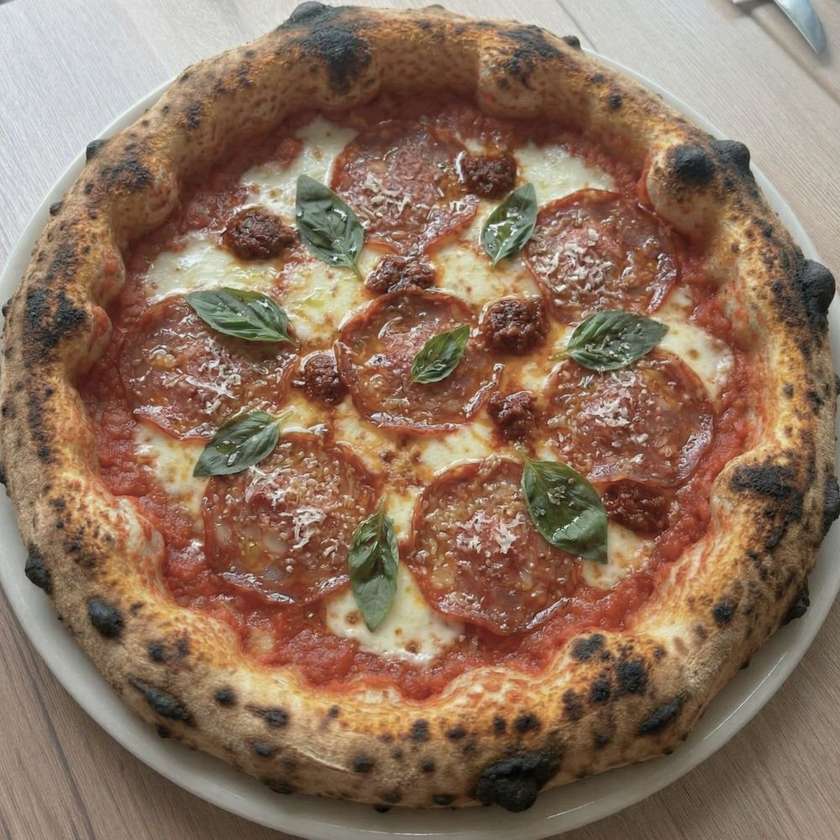 Diavola Pizza