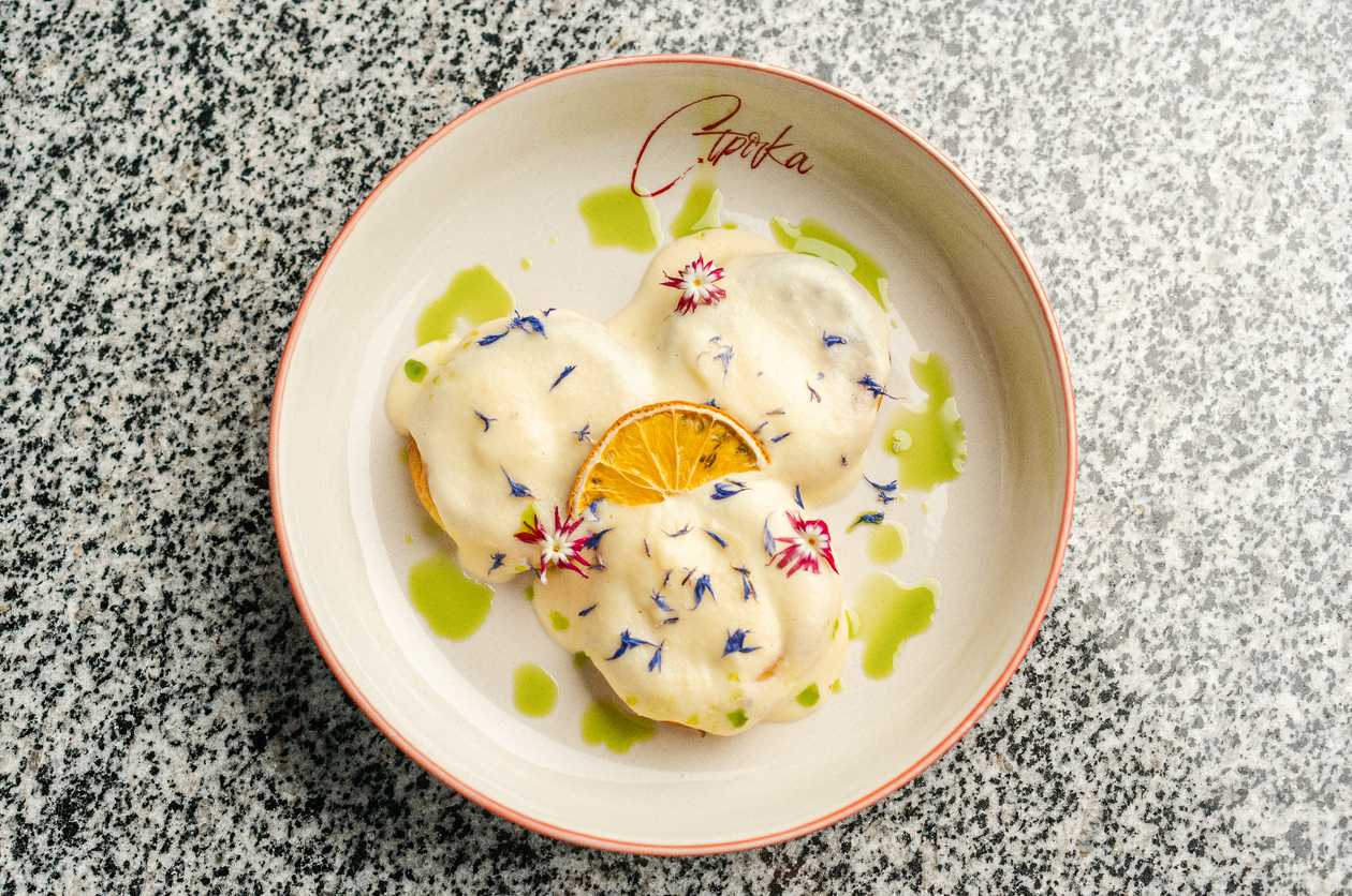 Cheese pancakes with citrus cream