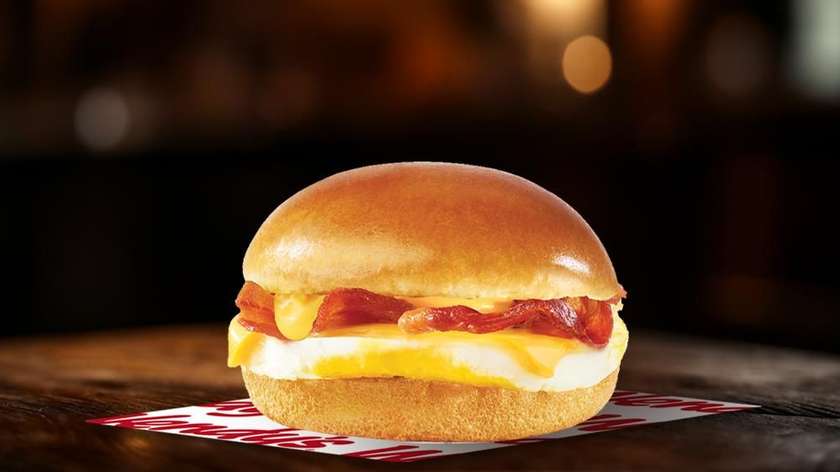 Sandwich with bacon and egg