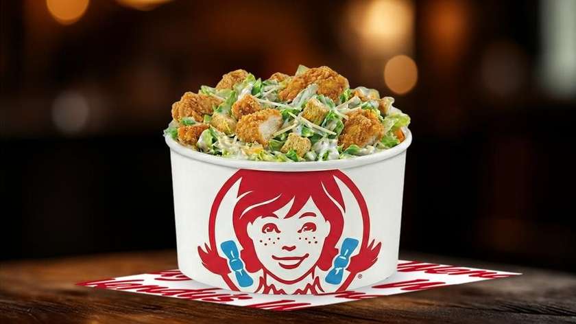 Caesar salad with spicy chicken