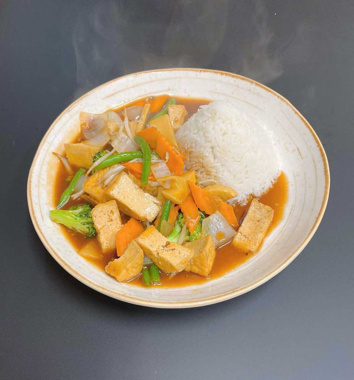 Fried Tofu with Vegetables and Rice