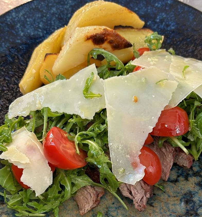 Tagliata con rucola & Grana Padano