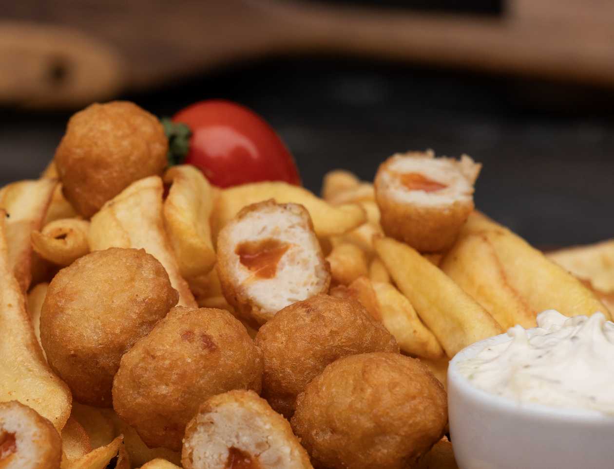 Chicken Box with Sweet Chilli Sauce 330 g