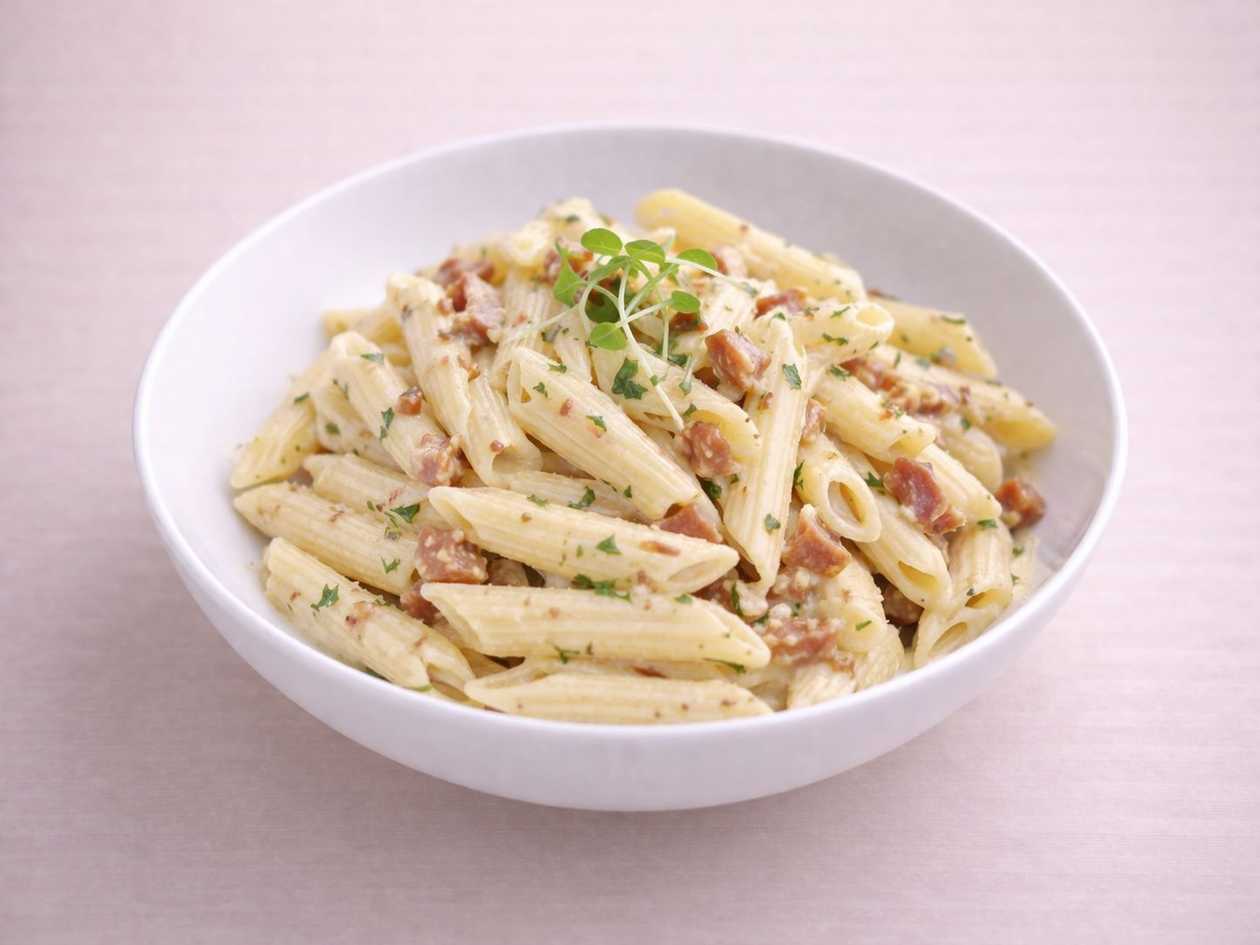 47. Pasta Penne Alla Carbonara