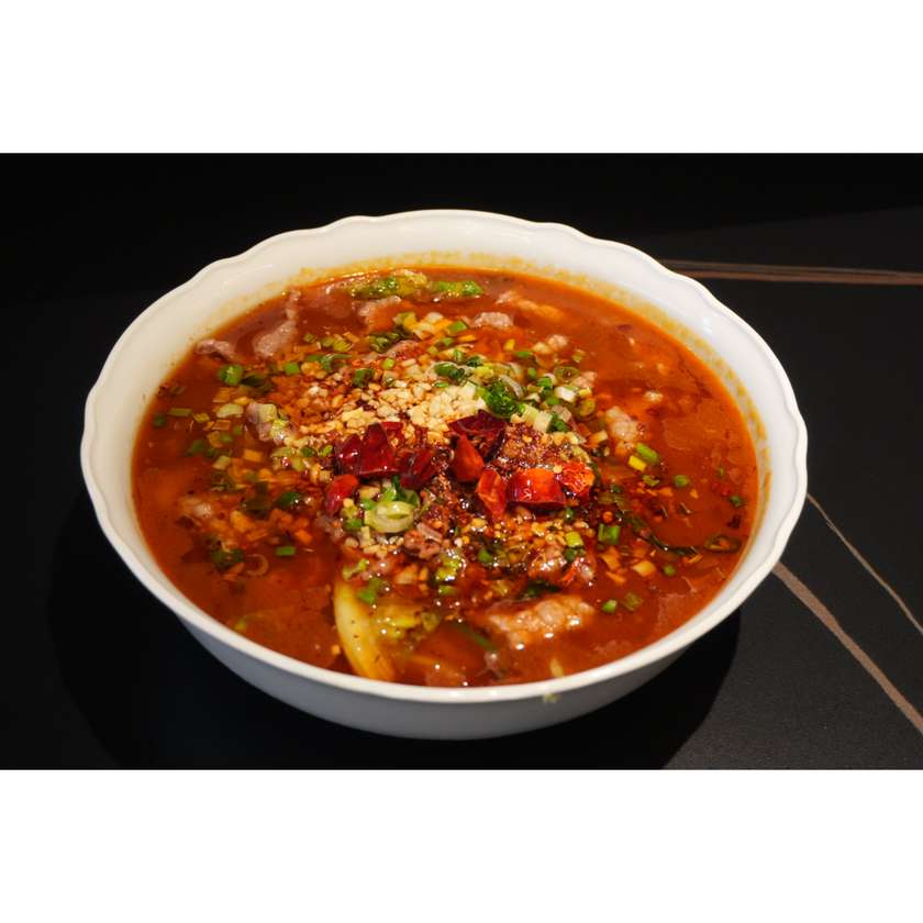 Pikantné Hovädzie Mäso v Polievke