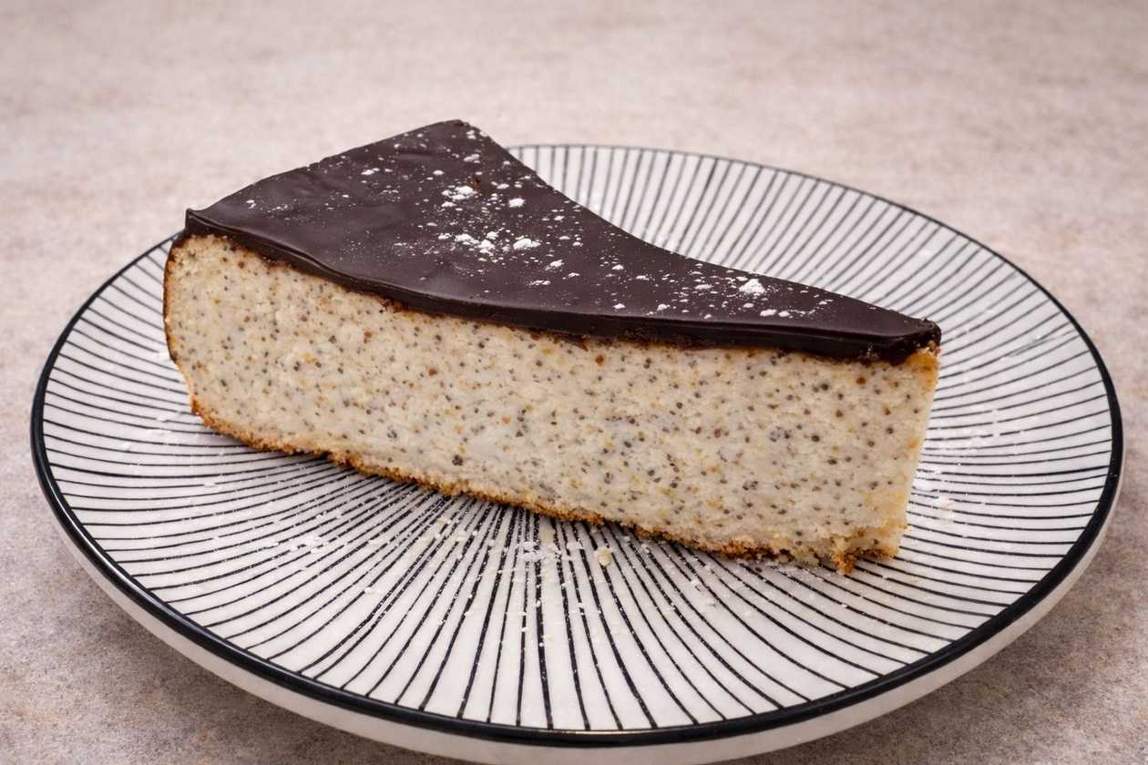 Lviv cheesecake in chocolate