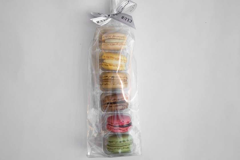 Macarons 6 pcs