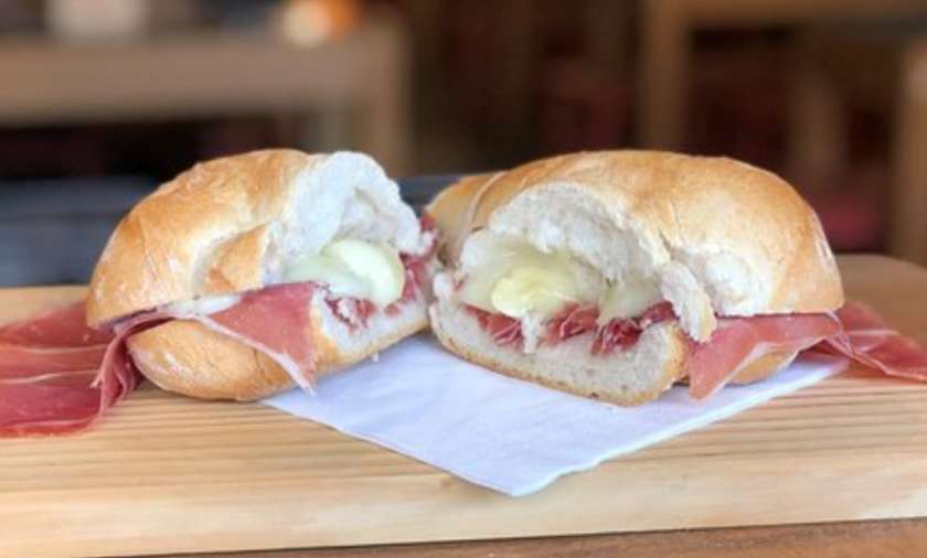 Sandes de Presunto com Queijo da Serra