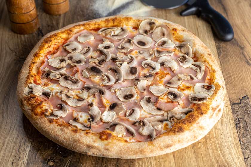 Prosciutto e Funghi 25cm