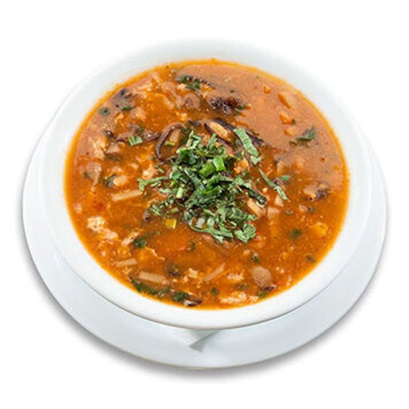 28. Spicy lemon soup with shrimps 🌶️