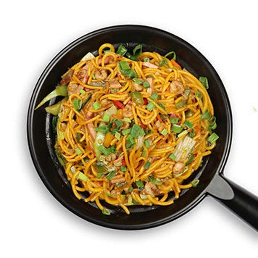 140. Lo Mein noodles with chicken and shrimp