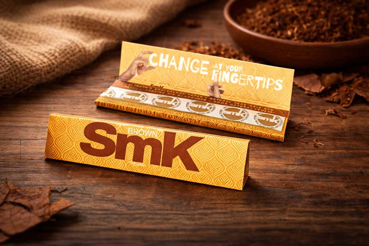 SmK qəhvəyi siqaret kağızı — King Size Slim ölçü (33 ədəd kağız)