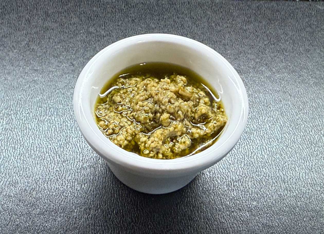 Bazalkové pesto