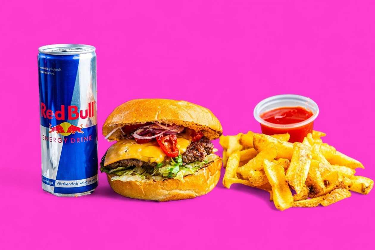 Chilli Burger Red Bull Combo
