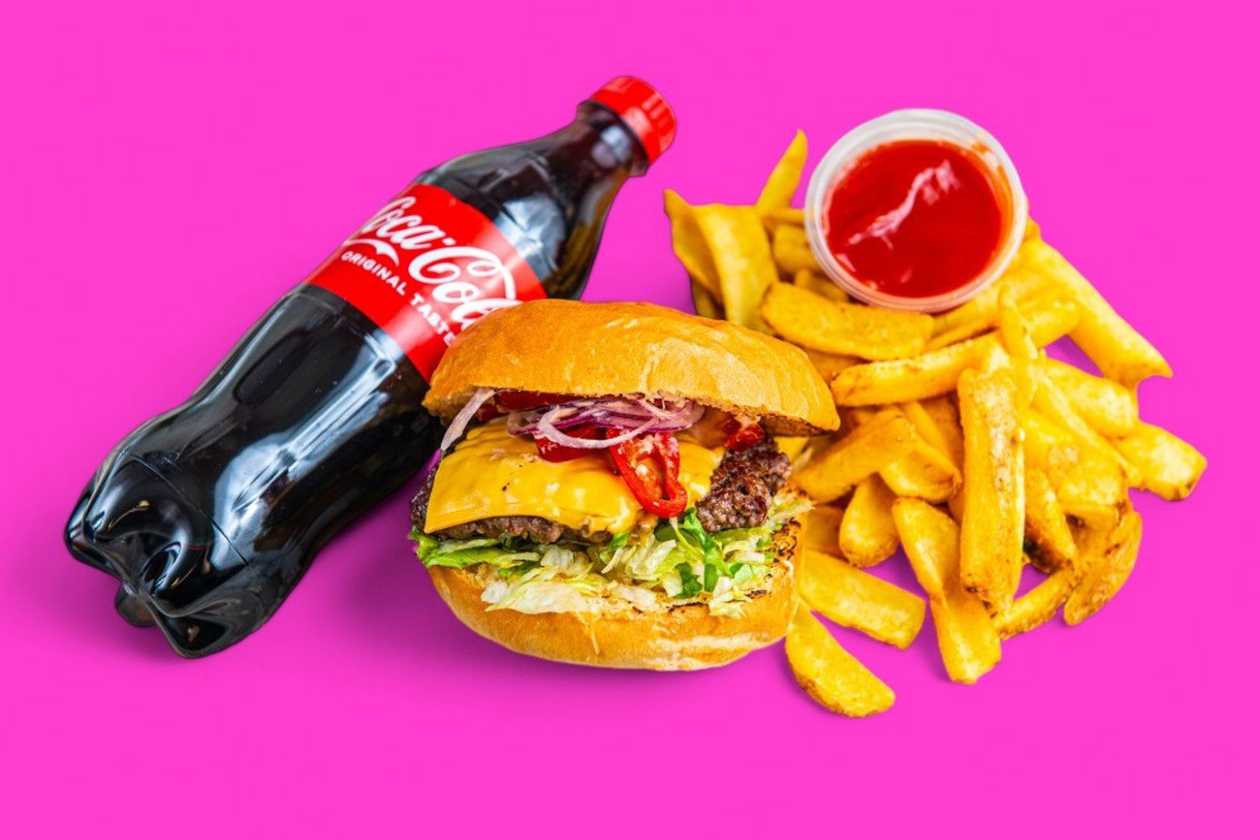 Chilli Burger Coca-Cola Combo
