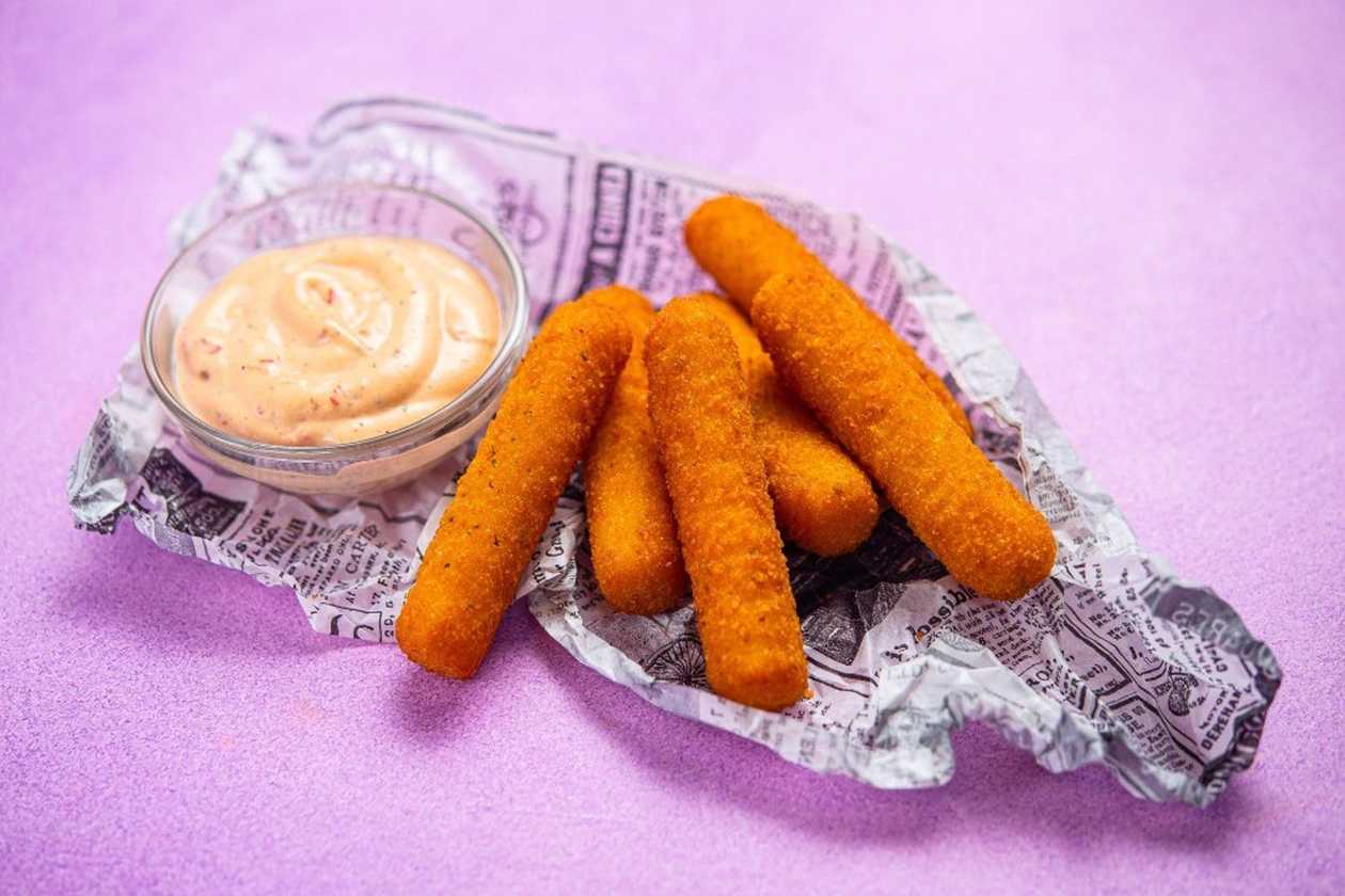 Mozzarella Sticks(6pcs)
