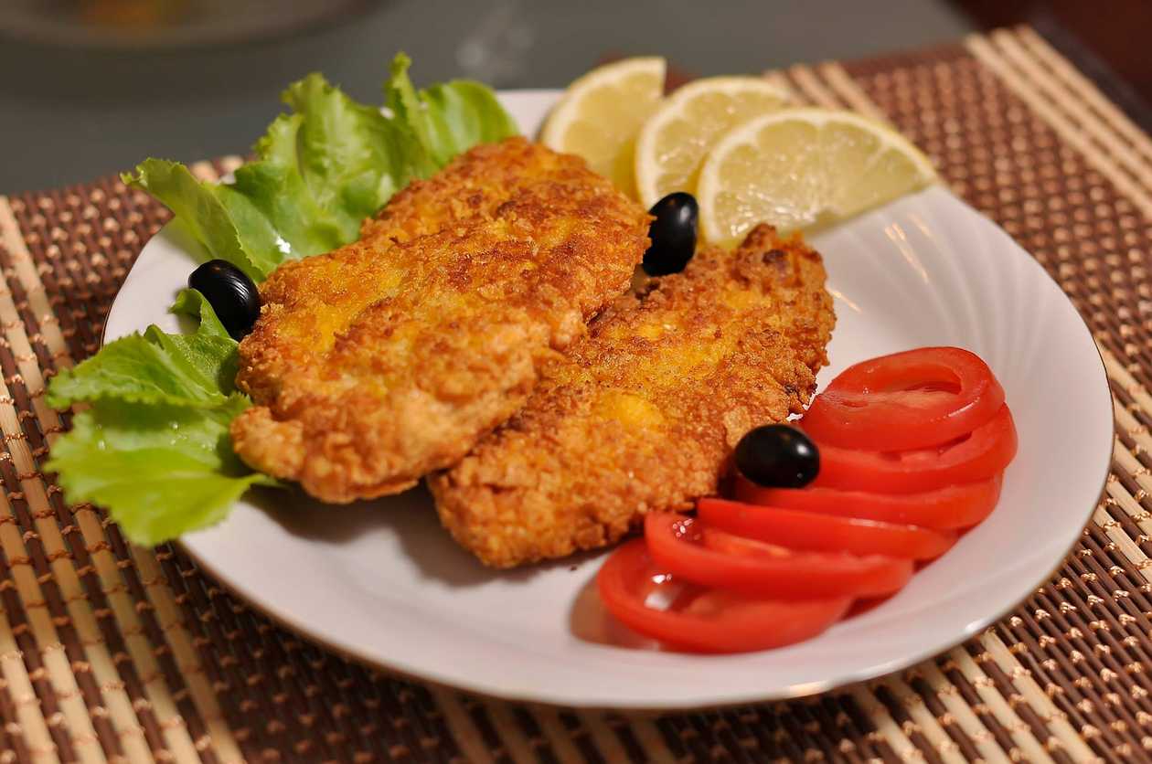 Fried "montenegrin" Schnitzel (Chicken or Pork)