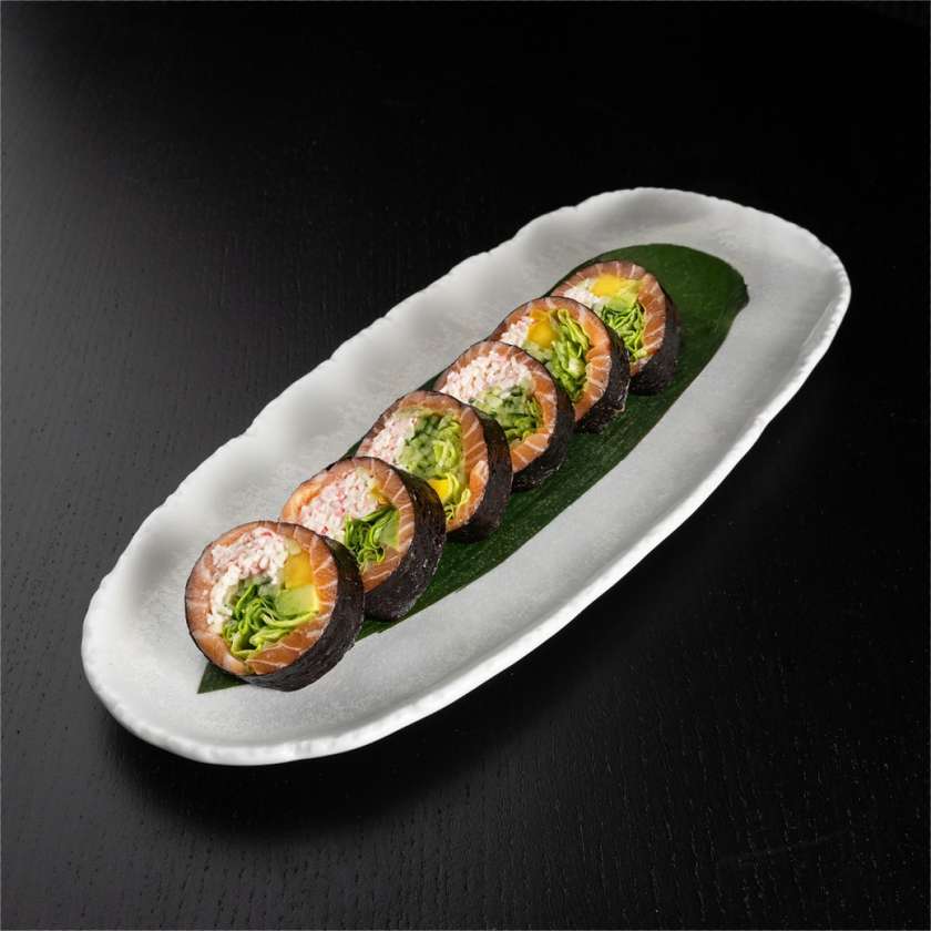 203 Roll Salmon / Crab